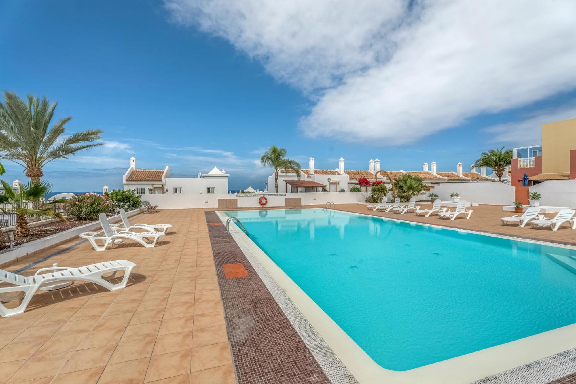 Beautifull Residencial Albatros By Paramount Holidays Costa Adeje  Eksteriør billede